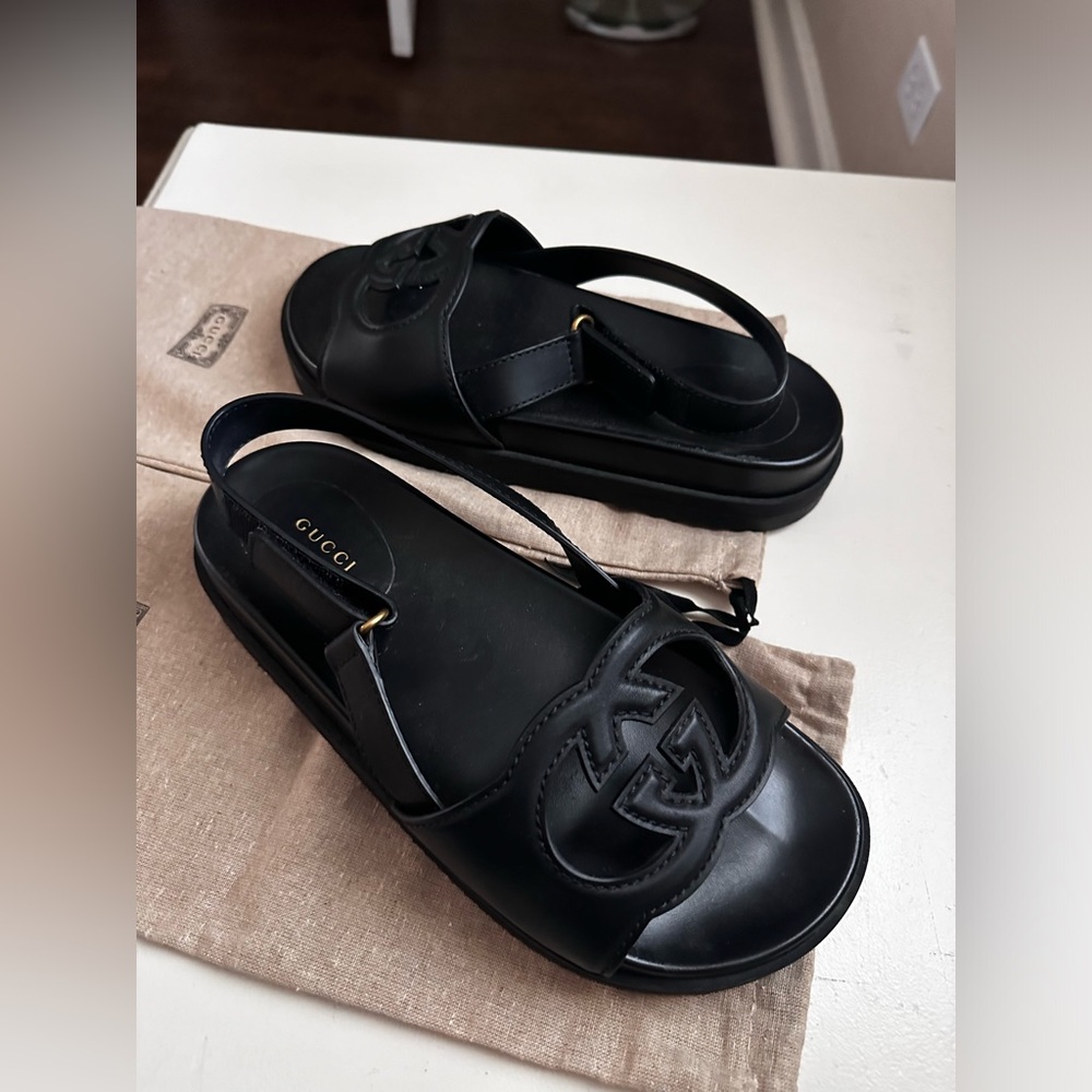 Black Gucci sandals. Lightly worn (twice).